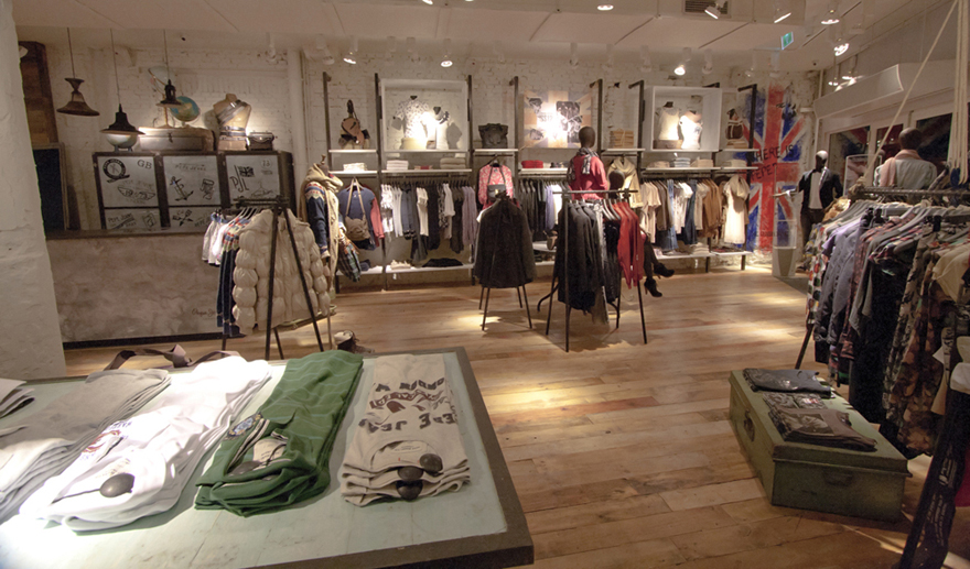 Recoupage en la tienda de Pepe Jeans